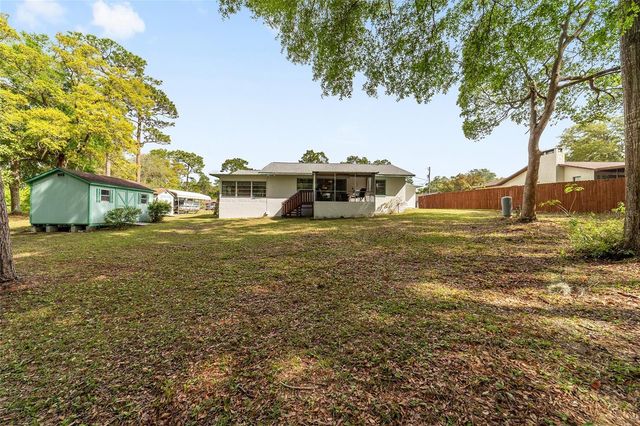 17440 SE 18TH STREET, Silver Springs, FL 34488