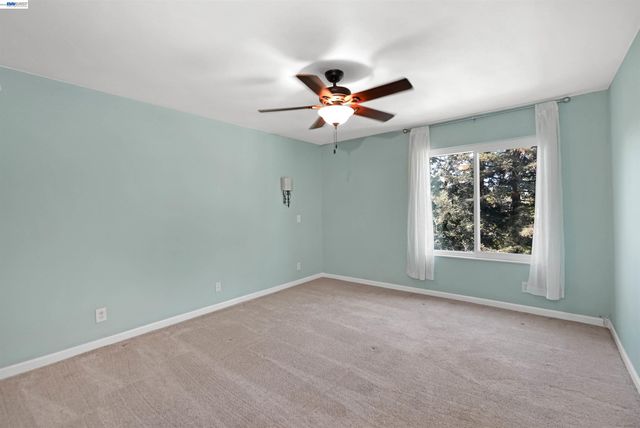 37168 Meadowbrook Cmn 304, Fremont, CA 94536