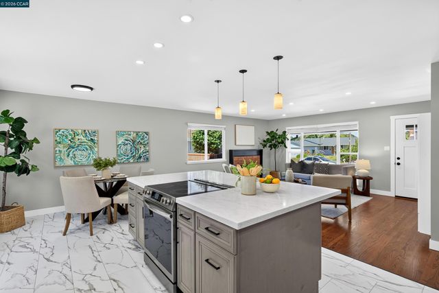2823 Delmore Rd, San Pablo, CA 94806