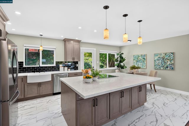 2823 Delmore Rd, San Pablo, CA 94806