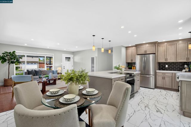2823 Delmore Rd, San Pablo, CA 94806