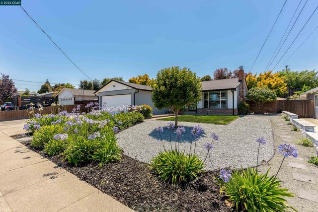 2823 Delmore Rd, San Pablo, CA 94806