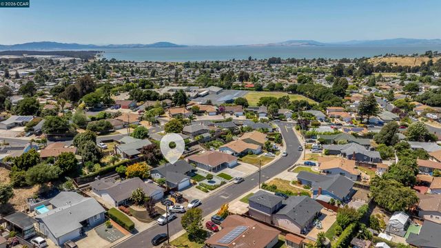 2823 Delmore Rd, San Pablo, CA 94806