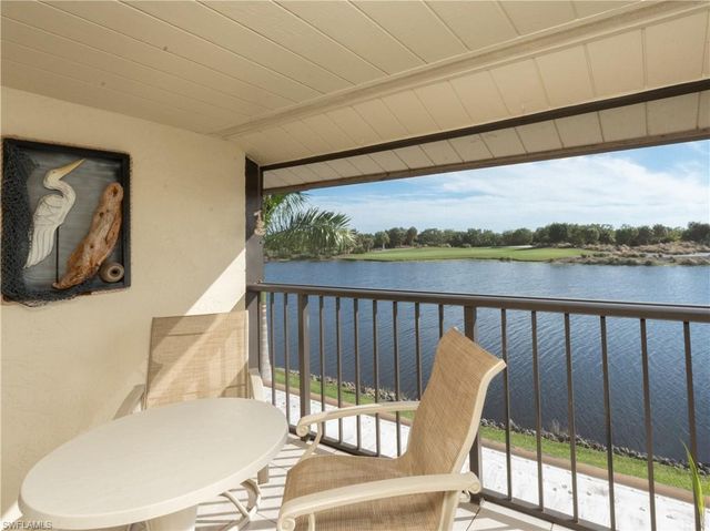 1532 Mainsail DR # 7, Naples, FL 34114