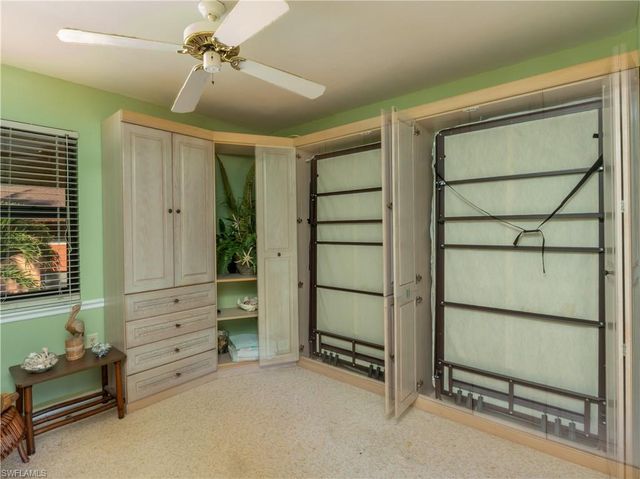 1532 Mainsail DR # 7, Naples, FL 34114