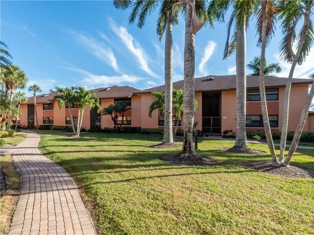 1532 Mainsail DR # 7, Naples, FL 34114