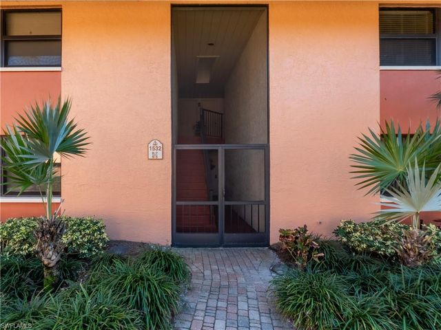 1532 Mainsail DR # 7, Naples, FL 34114