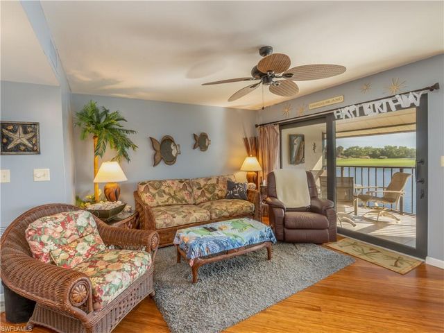 1532 Mainsail DR # 7, Naples, FL 34114