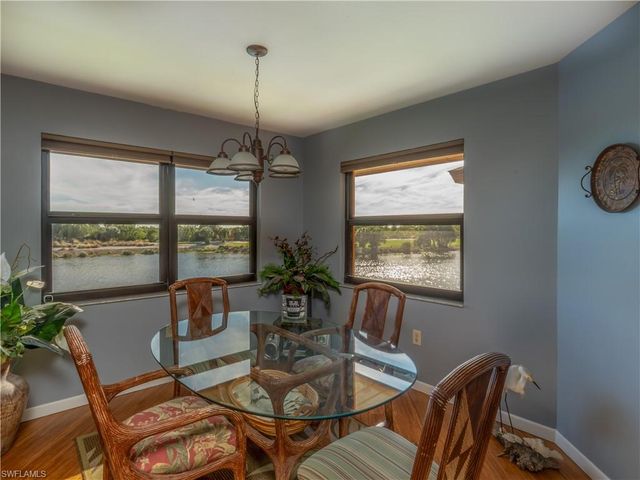 1532 Mainsail DR # 7, Naples, FL 34114