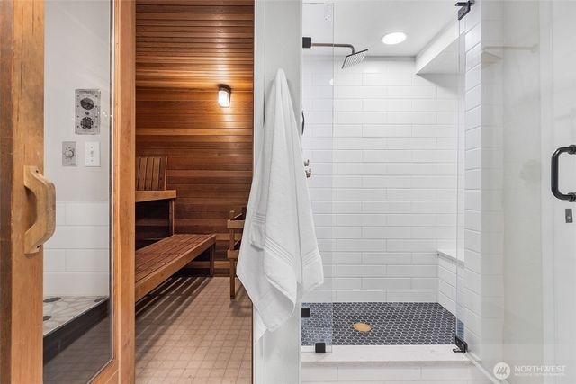 26736 138th Place SE, Kent, WA 98042