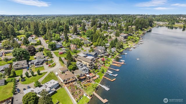 26736 138th Place SE, Kent, WA 98042