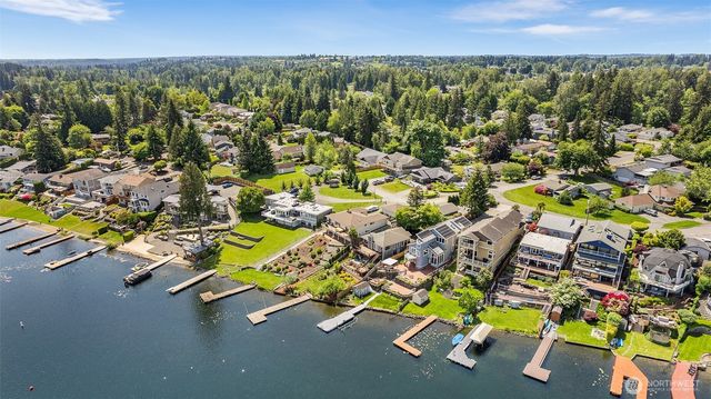 26736 138th Place SE, Kent, WA 98042