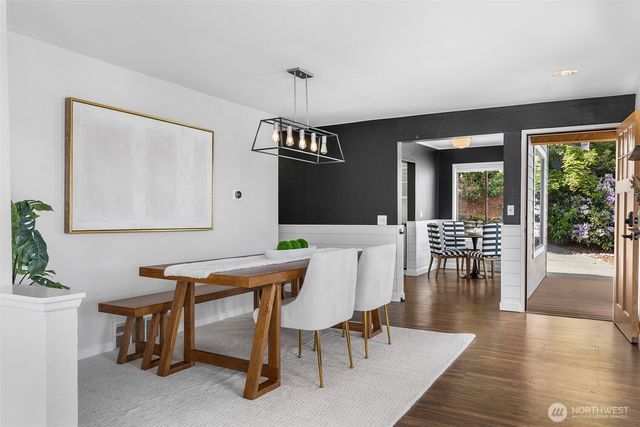 26736 138th Place SE, Kent, WA 98042