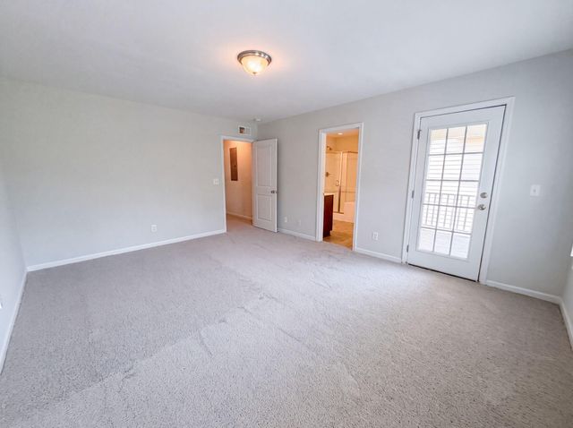195 Lotz Drive, Summerville, SC 29483
