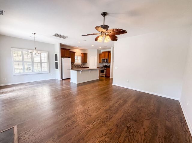 195 Lotz Drive, Summerville, SC 29483