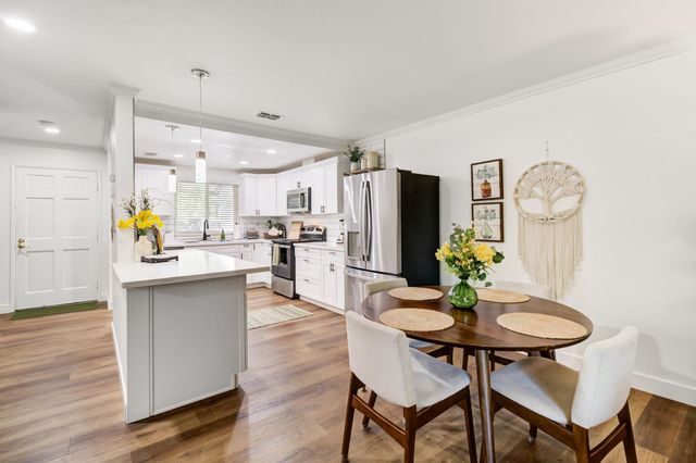 2303 Bridlewood Drive, Rancho Cordova, CA 95670