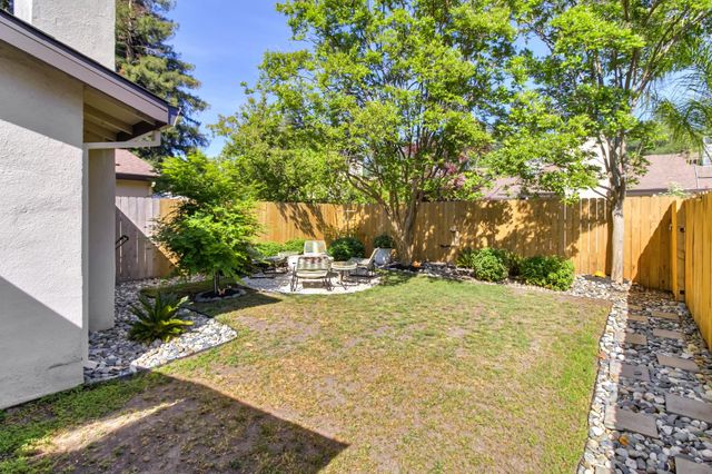 2303 Bridlewood Drive, Rancho Cordova, CA 95670