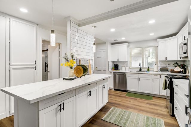 2303 Bridlewood Drive, Rancho Cordova, CA 95670