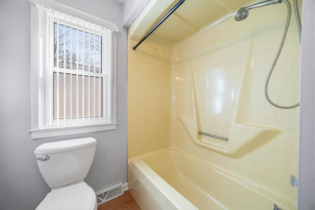 821 Van Buren Street, Fort Atkinson, WI 53538