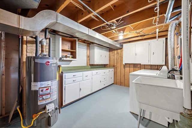 821 Van Buren Street, Fort Atkinson, WI 53538