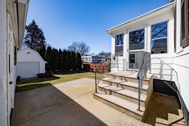 821 Van Buren Street, Fort Atkinson, WI 53538