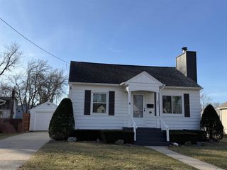 821 Van Buren Street, Fort Atkinson, WI 53538