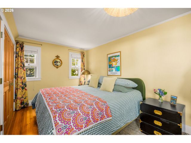 1825 FAIRMOUNT Ave, Salem, OR 97302