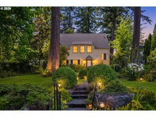 1825 FAIRMOUNT Ave, Salem, OR 97302