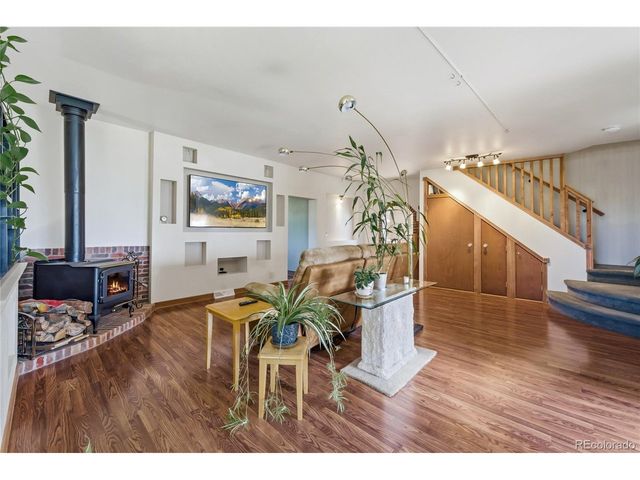 5257 Godding Hollow Pkwy, Longmont, CO 80504