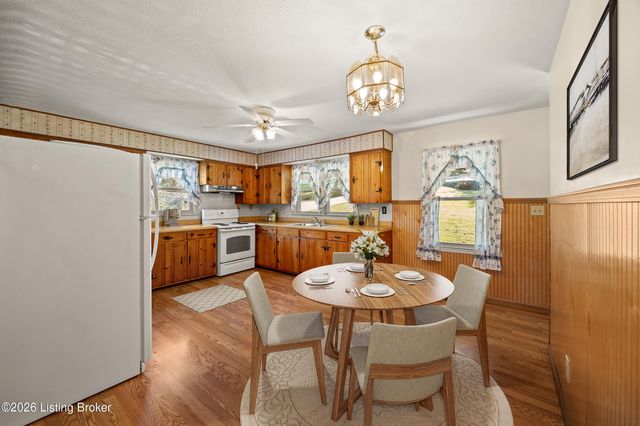 101 Marlowe Ct, Frankfort, KY 40601