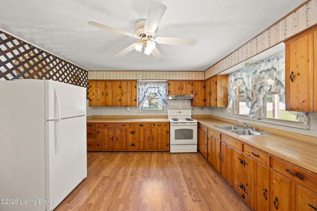 101 Marlowe Ct, Frankfort, KY 40601