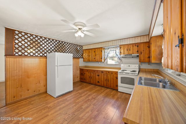 101 Marlowe Ct, Frankfort, KY 40601