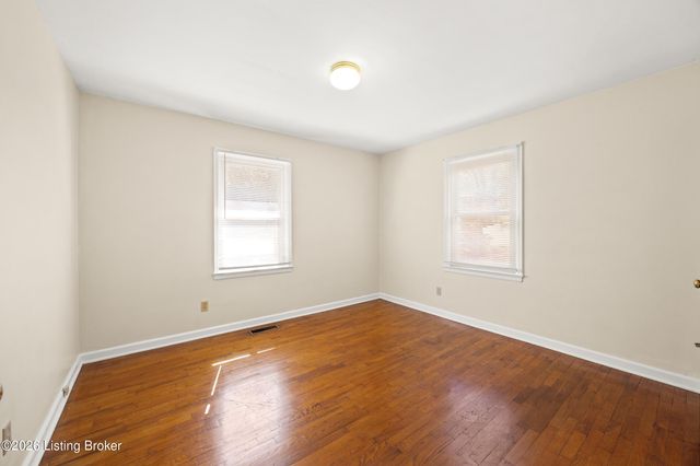 101 Marlowe Ct, Frankfort, KY 40601