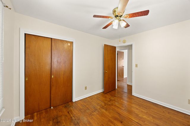 101 Marlowe Ct, Frankfort, KY 40601