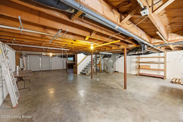 101 Marlowe Ct, Frankfort, KY 40601