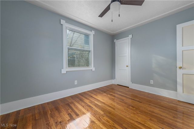 819 Warwick Drive, Sheffield Lake, OH 44054