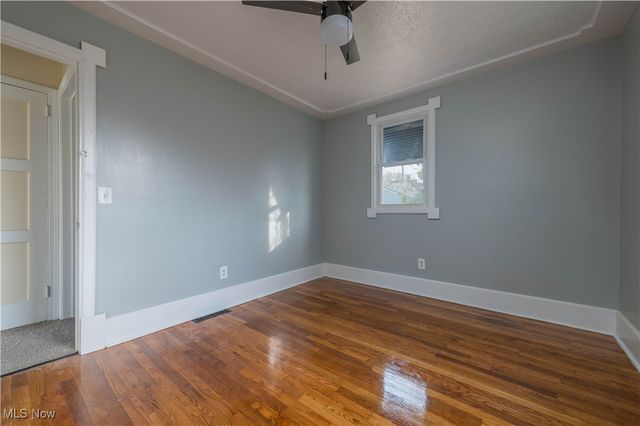 819 Warwick Drive, Sheffield Lake, OH 44054