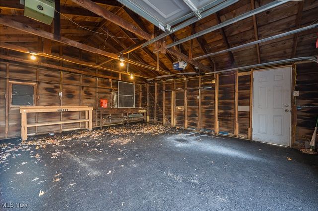 819 Warwick Drive, Sheffield Lake, OH 44054