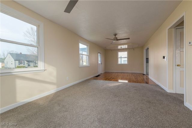 819 Warwick Drive, Sheffield Lake, OH 44054