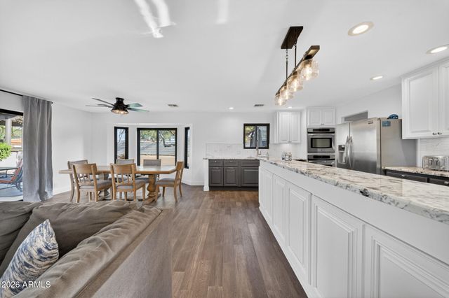 1515 E GALVIN Street, Phoenix, AZ 85086
