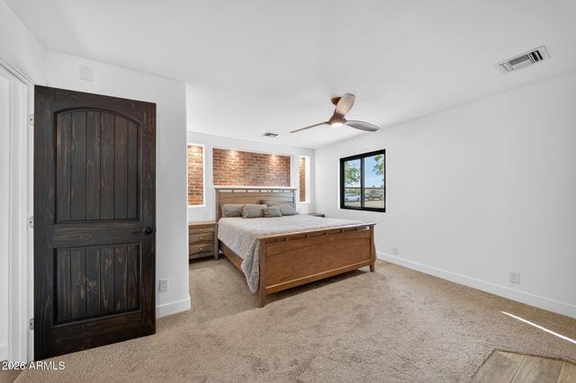 1515 E GALVIN Street, Phoenix, AZ 85086