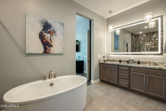 12498 E TROON VISTA Drive, Scottsdale, AZ 85255