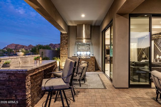 12498 E TROON VISTA Drive, Scottsdale, AZ 85255