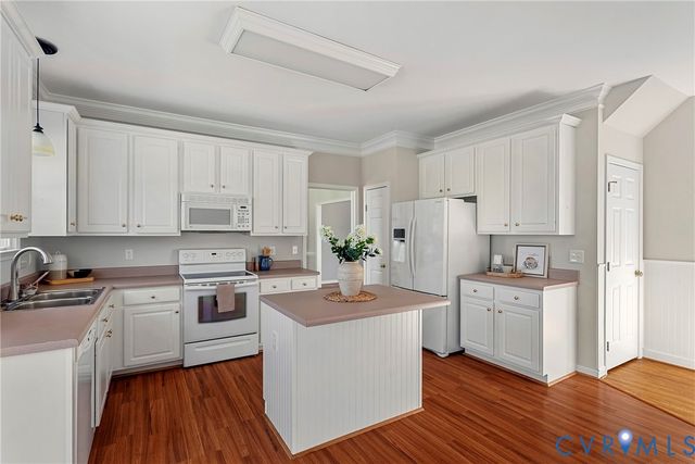 10908 Brunson Way, Glen Allen, VA 23060