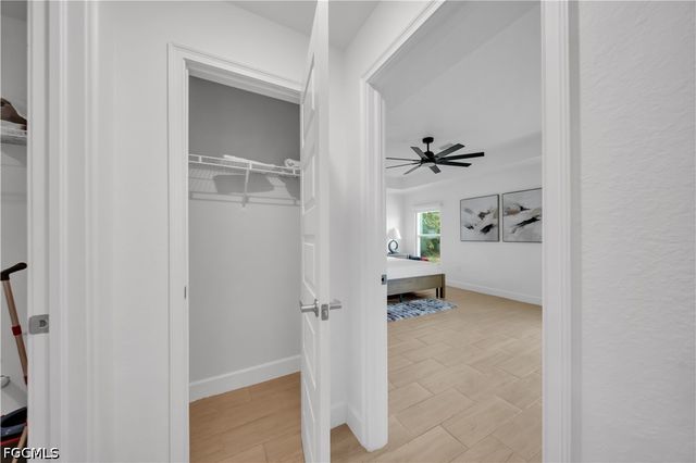 125 SE 11th TER, Cape Coral, FL 33990
