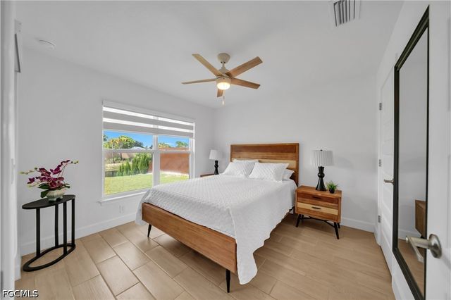125 SE 11th TER, Cape Coral, FL 33990