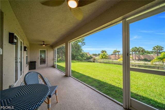 125 SE 11th TER, Cape Coral, FL 33990