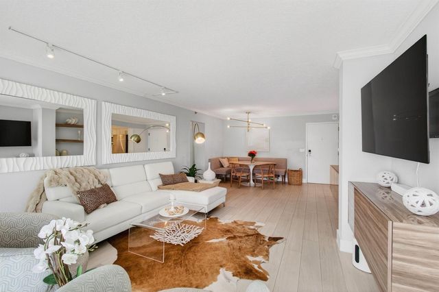 4511 S Ocean Boulevard 403, Highland Beach, FL 33487
