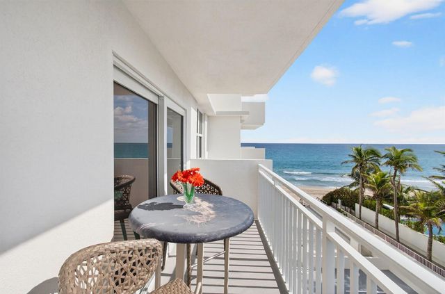 4511 S Ocean Boulevard 403, Highland Beach, FL 33487