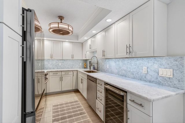 4511 S Ocean Boulevard 403, Highland Beach, FL 33487
